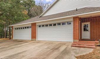 400 Crouch Rd, Benton, LA 71006