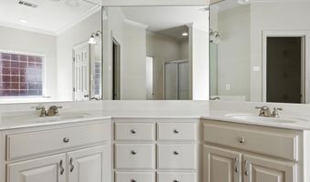 5528 Village Loop, Benton, AR 72019