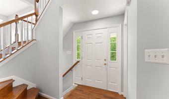21610 MONMOUTH Ter, Ashburn, VA 20147
