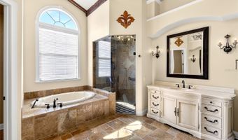 19056 NW 72ND Ave, Alachua, FL 32615