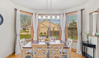 3020 E FALLCREEK Ln, Appleton, WI 54913