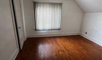 438 Black St, Akron, OH 44306
