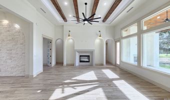 105 PIONEER Trl, Adkins, TX 78101