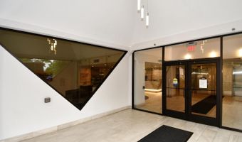 1301 N COURTHOUSE Rd #1005, Arlington, VA 22201
