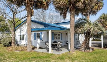 319 Old Causeway Rd, Atlantic Beach, NC 28512