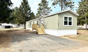 295 Pine Dr, Altoona, WI 54720
