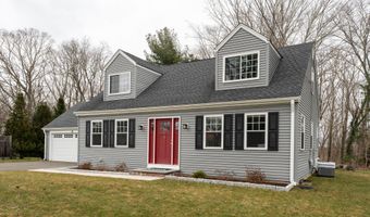 38 Horseshoe Rd, Guilford, CT 06437