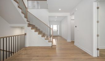 7026 RENITA Ln, Bethesda, MD 20817