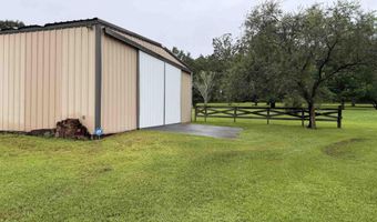 154 Perry Ln, Atmore, AL 36502