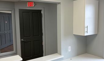 5920 YELLOWSTONE Rd 4, Cheyenne, WY 82009