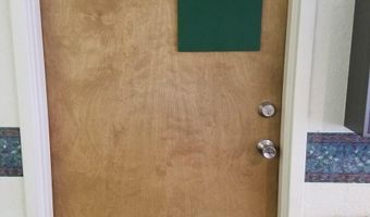 1101 Cardenas Dr NE 203, Albuquerque, NM 87110