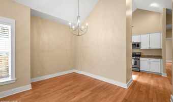918 La Chere St, Beaufort, SC 29902