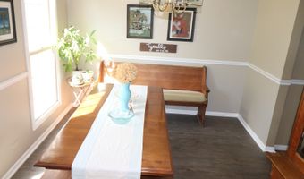 1900 Waverly Ln, Algonquin, IL 60102