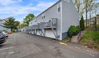 26 Glenview Dr 26, Cromwell, CT 06416