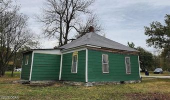 939 Wyandotte Ave, Baxter Springs, KS 66713