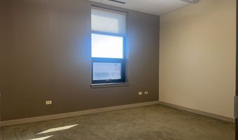 2390 Esplanade Dr 202, Algonquin, IL 60102