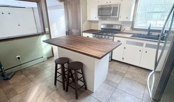 387 Southwick St, Agawam, MA 01030