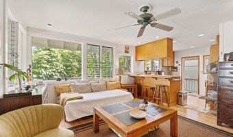 59-165 Ke Nui Rd A, Haleiwa, HI 96712