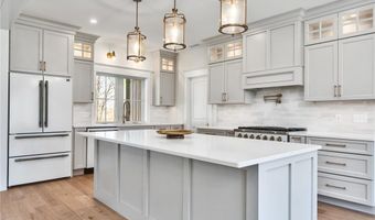 63 Forrest Ln, Charlestown, RI 02813