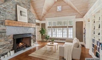 5893 Stage Rd, Barnard, VT 05031