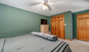 222 Main St, Alton, NH 03809