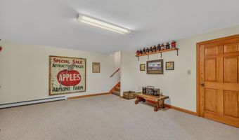 11 Loft Cir, Campton, NH 03223