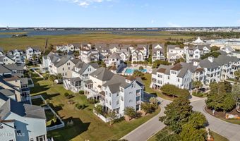 101 Bay Ridge Dr, Atlantic Beach, NC 28512