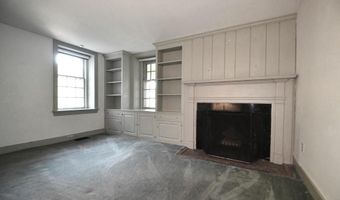 3 HIDDEN Ln, Abington, PA 19001