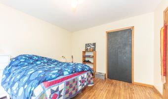 1877 Arlington Blvd, Ann Arbor, MI 48104