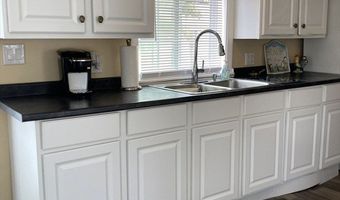13 Thompson Rd A, Bourne, MA 02532