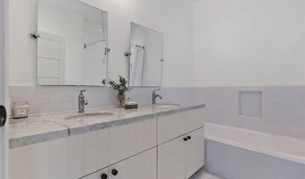 173 S Kingsley Dr, Los Angeles, CA 90004