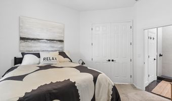 1465 W ISLAND Cir, Chandler, AZ 85248