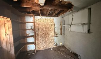 14055 Walnut, Armona, CA 93202