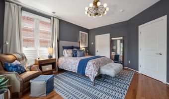 729 N FAYETTE St, Alexandria, VA 22314
