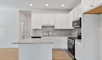 165 Mill Ctr 202, Athens, GA 30606