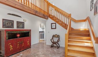 190 Vaughn Hill Rd, Bolton, MA 01740