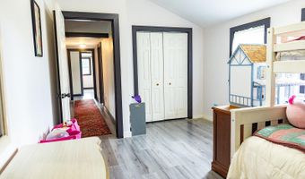 127 Swan Lake Ave, Belfast, ME 04915
