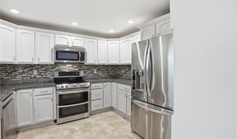 1 Tupperware Dr 316, North Smithfield, RI 02896