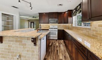 168 Sarah Victoria Dr, Belle Chasse, LA 70037