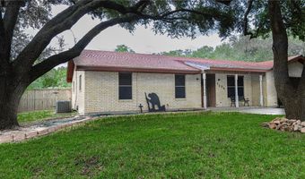 1204 Live Oak Dr, Alice, TX 78332