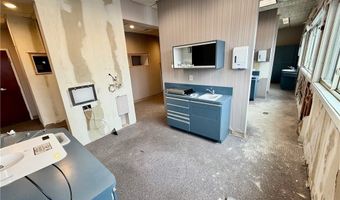 1090 New London Ave 5, Cranston, RI 02920