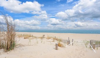 39947 NARROWS Rd 13, Fenwick Island, DE 19944