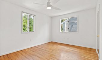 4929 JAMESTOWN Rd, Bethesda, MD 20816