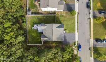 23 Avalon Ave, Barnegat, NJ 08005