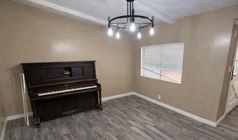 8851 Hierba Rd, Agua Dulce, CA 91390