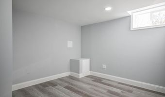 7009 ADELPHI Rd, Hyattsville, MD 20782