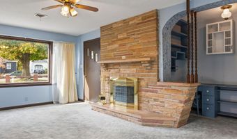 1002 Carroll Ave, Ames, IA 50010