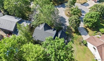 81 Plumwood Ct, Amherst, NY 14051