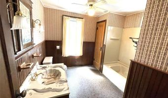 809 Logan St, Alton, IL 62002