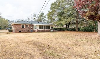 5902 WOODCLIFF St, Albany, GA 31721